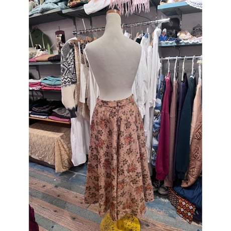 skirt 562[na886]
