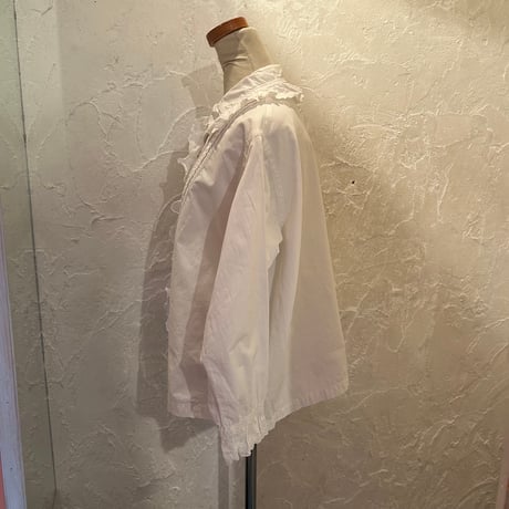 antique 75[FA94]