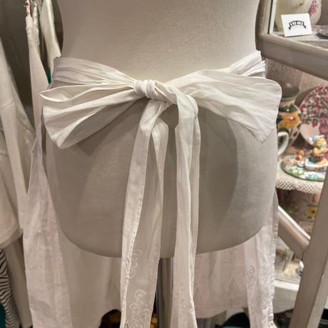 apron 571[ge461]