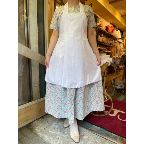 apron 425[ge111]