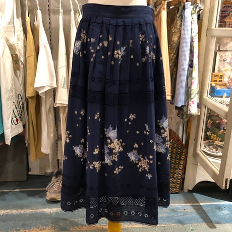 skirt 650[ge623]