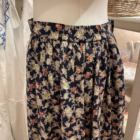 skirt 681[na162]