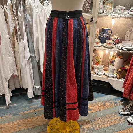 skirt 634[na318]