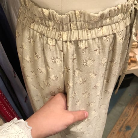 bottoms 881[na162]