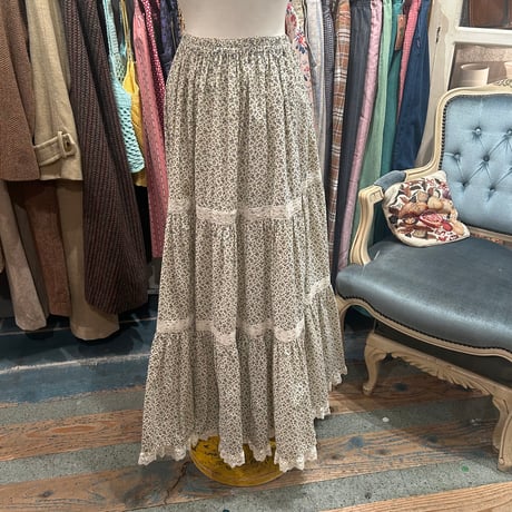 skirt 625[ge698]