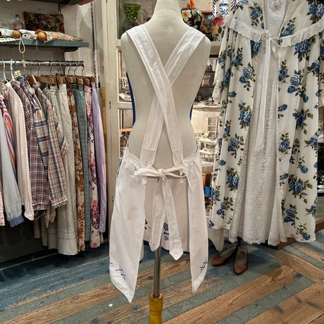 apron 368[ge753]