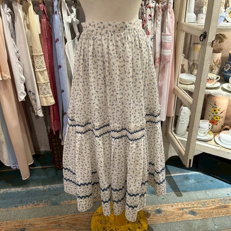 skirt 513[ge151]