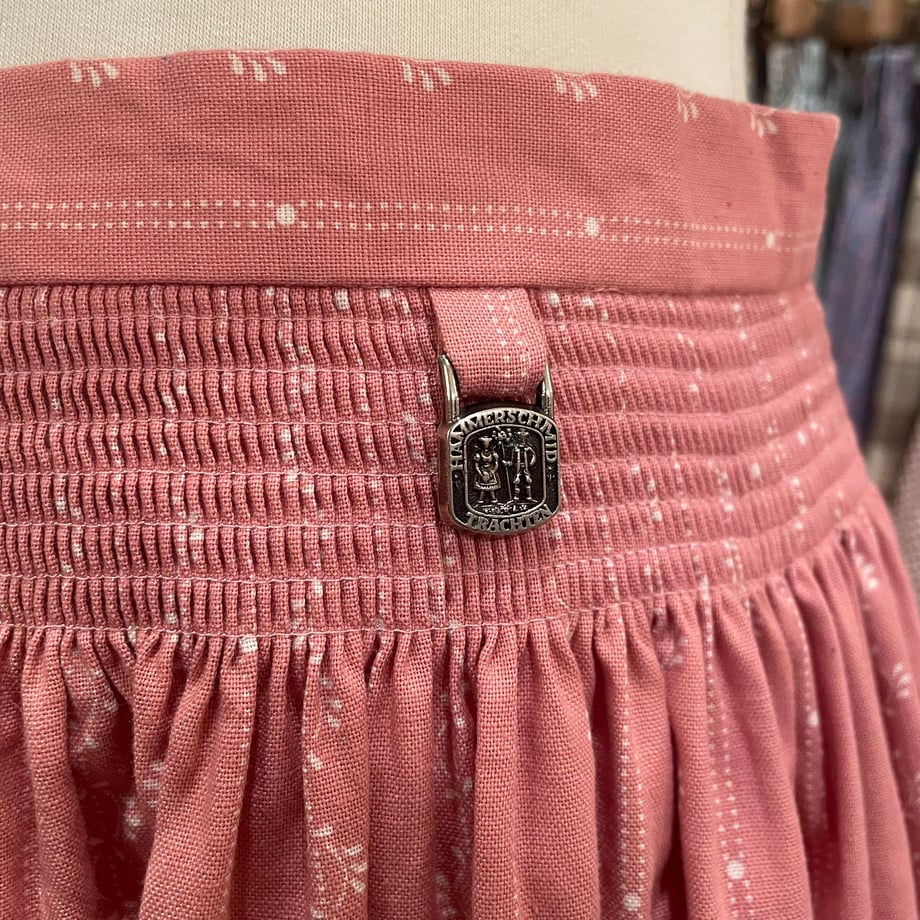 65b485111edc274af987eb93