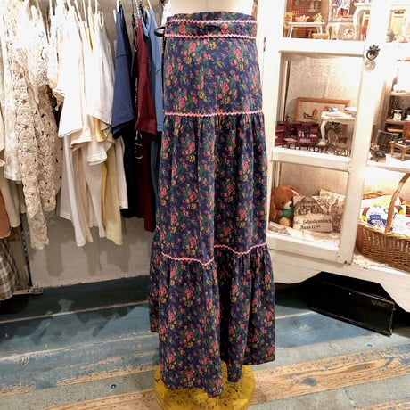 skirt 447[na272]