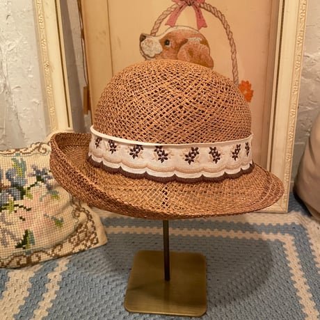 hat 194[FF659]