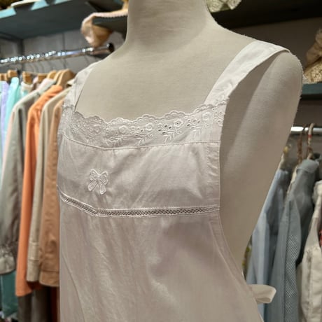 apron 381[na607]