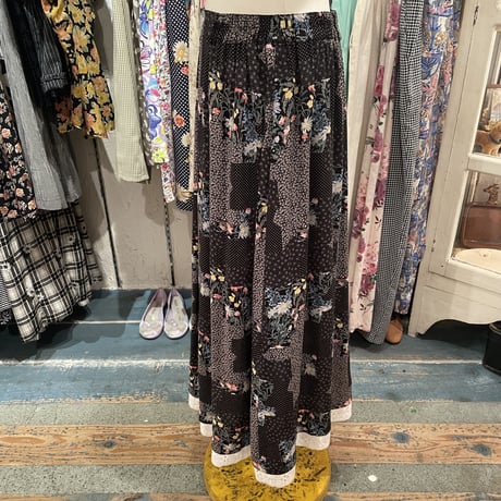 skirt 682[na818]