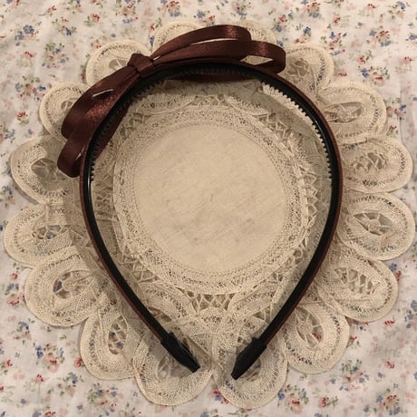 accessory 16[AA122]