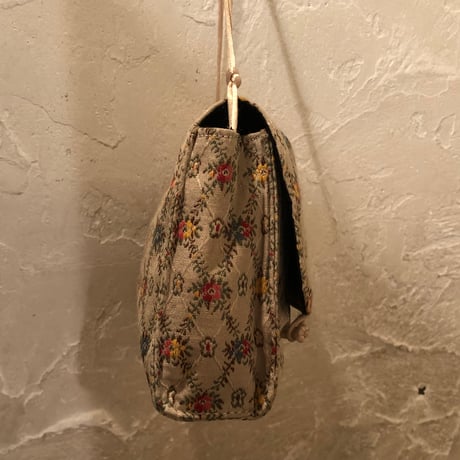 bag 106[FF464]