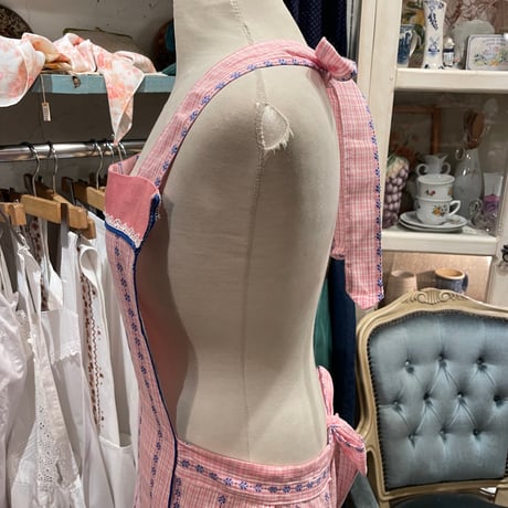apron 476[ge715]