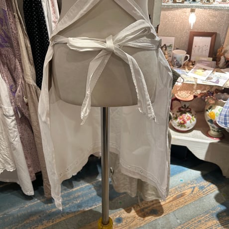 apron 646[ge576]