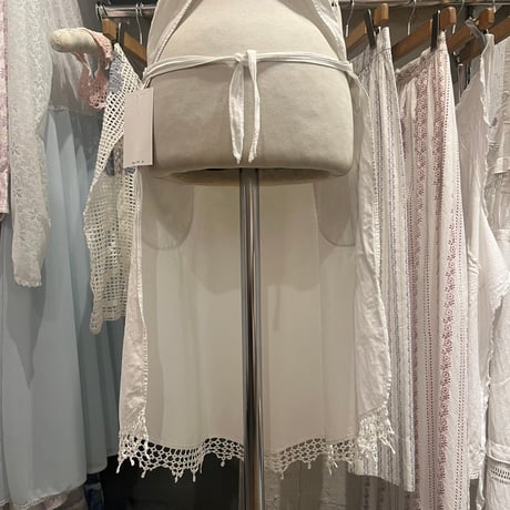 apron 686[ge35]