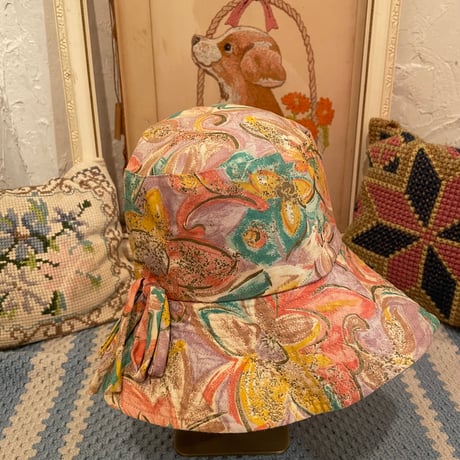 hat 206[FF672]