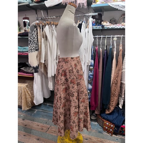 skirt 562[na886]