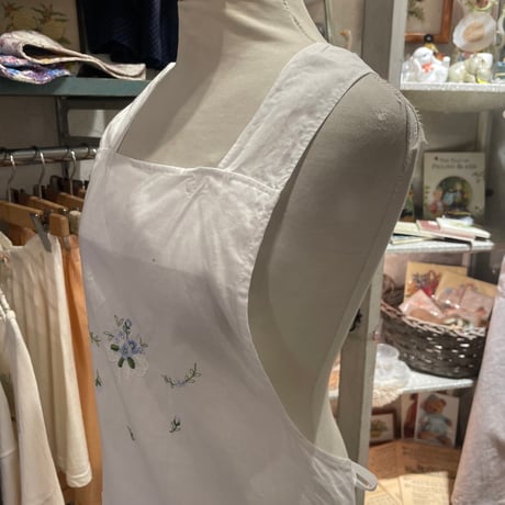 apron 595[ge696]