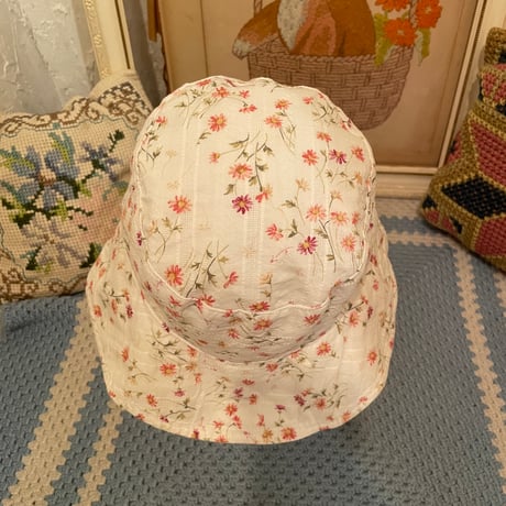 hat 200[FF665]