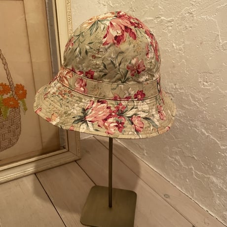 hat 128[ge-740]