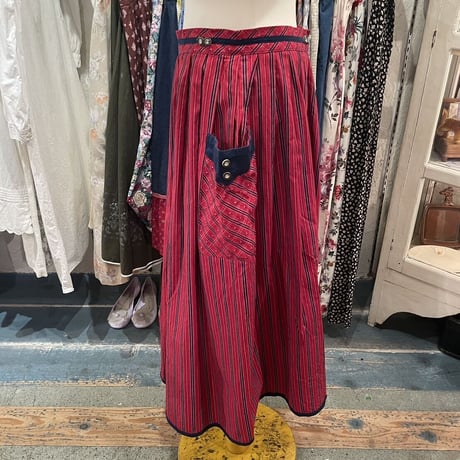 skirt876[ge62]