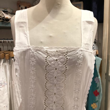 apron 545[ge167]