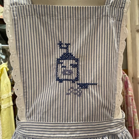 apron 348[ge702]