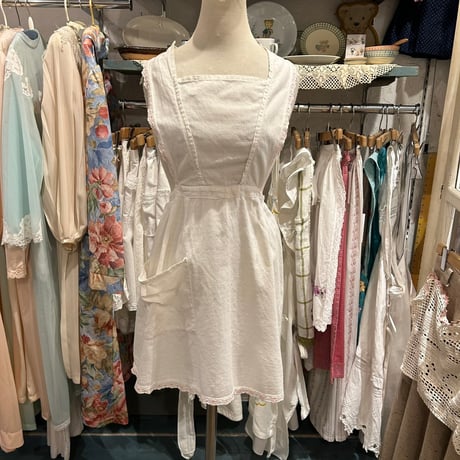 apron 671[na974]