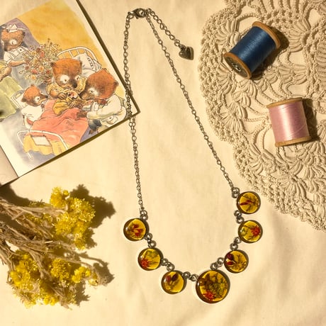 accessory 272[ge209]