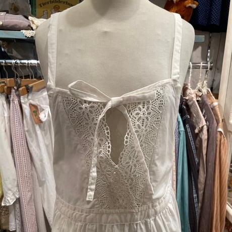 apron 485[ge747]