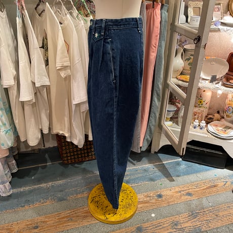 bottoms 937[na921]