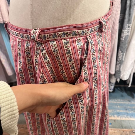 skirt 114[ge901]