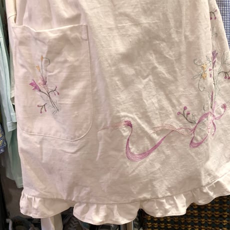 apron 575[ge639]