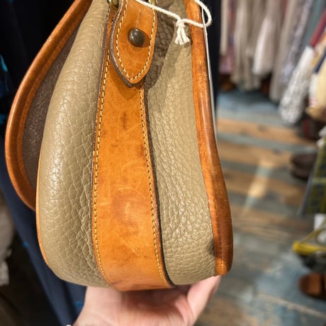 bag 327[ge185]