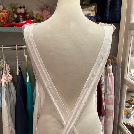 apron 562[ge452]