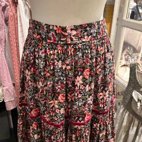 skirt 774[ge471]