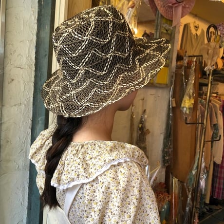 hat 40[MAD-85]