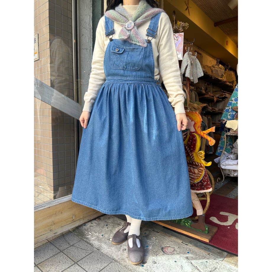 698146dbb776cf9065a0ca72