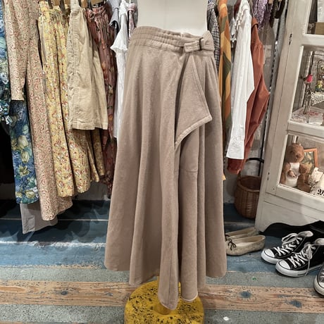 skirt 621[na665]
