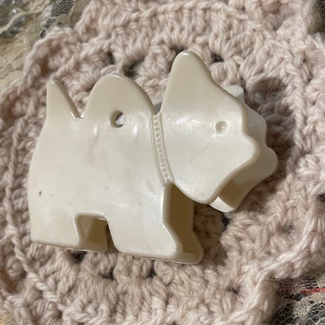 accessory 572[ge242]