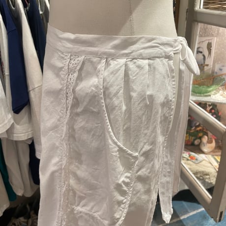apron 593[ge694]