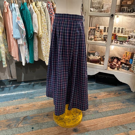 skirt559[na560]