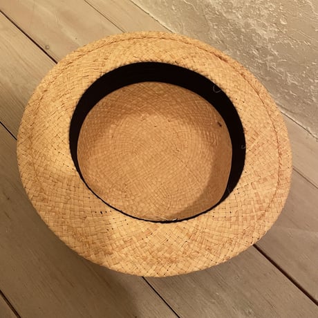 hat 135[ge-731]
