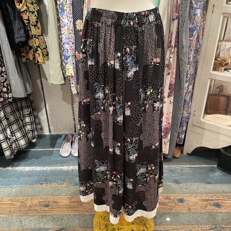 skirt 682[na818]