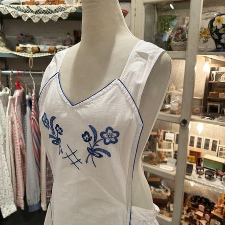 apron 368[ge753]