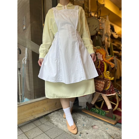 apron 681[ge25]