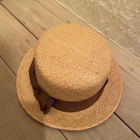 hat 135[ge-731]