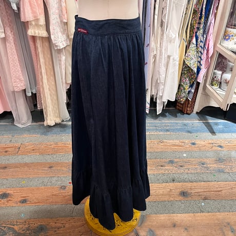 skirt 490[na642]